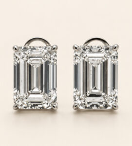 Emerald Lumière Earrings