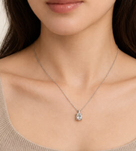 Oval Éclat Necklace - Image 4