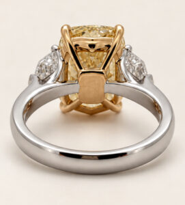Golden Cushion Ring - Image 3