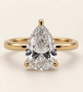 Pear Lumière Ring