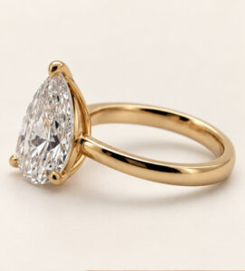 Pear Lumière Ring - Image 2